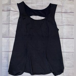 Women's Lululemon Black Cutout Tank Top